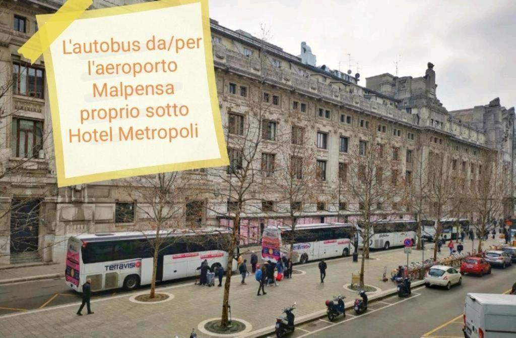 Guesthouse Central Station Group - Via Sammartini 15 Mediolan Zewnętrze zdjęcie